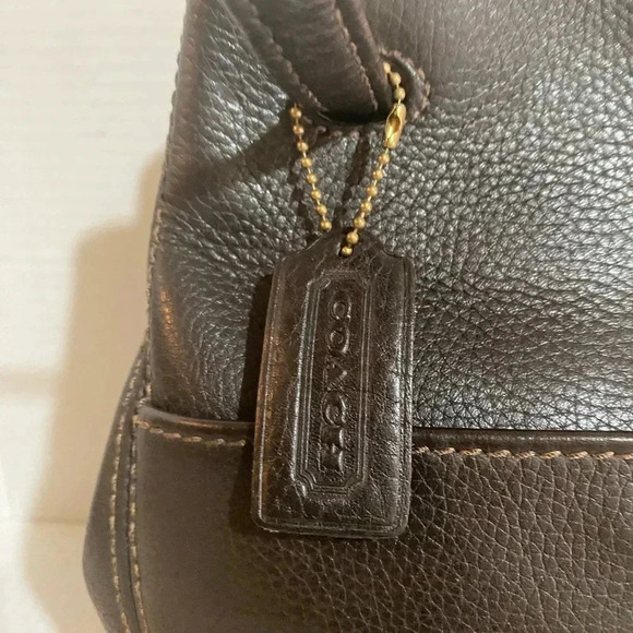 Coach vintage black leather crossbody handbag - Picture 8 of 13